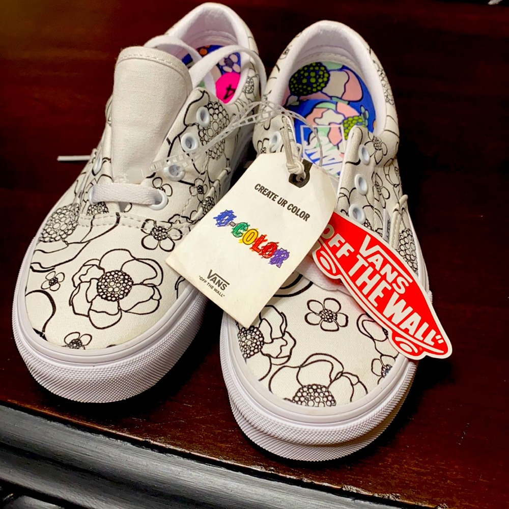 VANS Create UR Color
